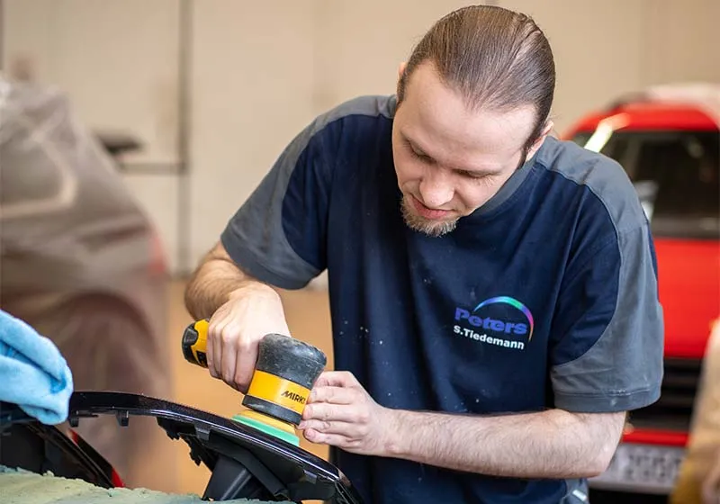 Unfallreparatur bei der Peters Gruppe